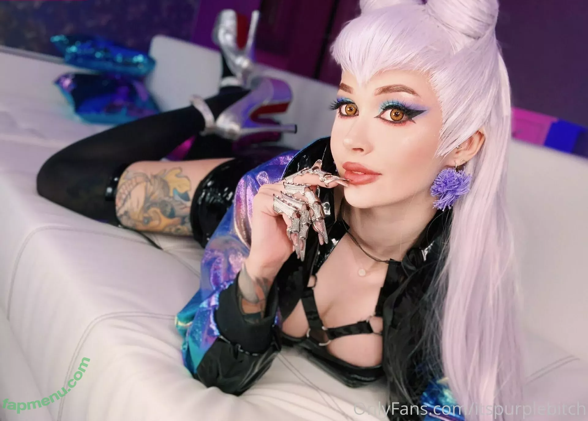 purple_bitch nude photo #0389 (hotpurpletaty / itstatypurple / lure_lady)