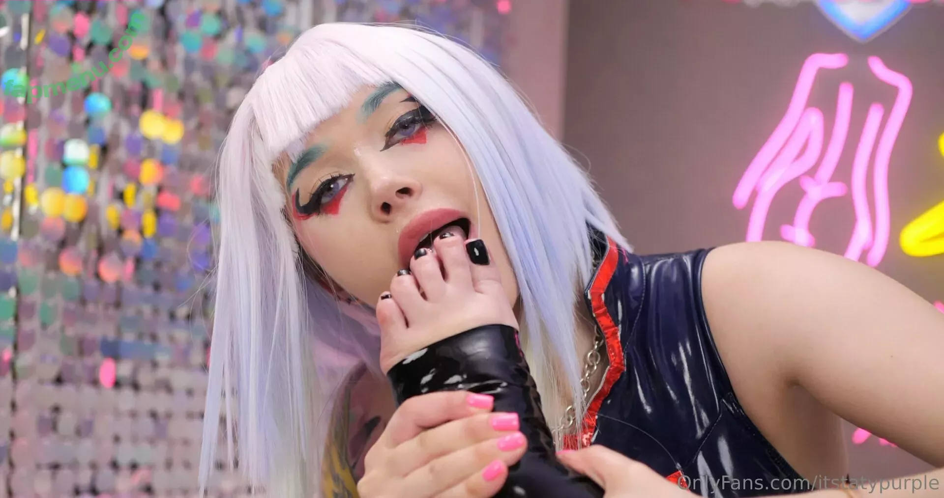 purple_bitch nude photo #0877 (hotpurpletaty / itstatypurple / lure_lady)