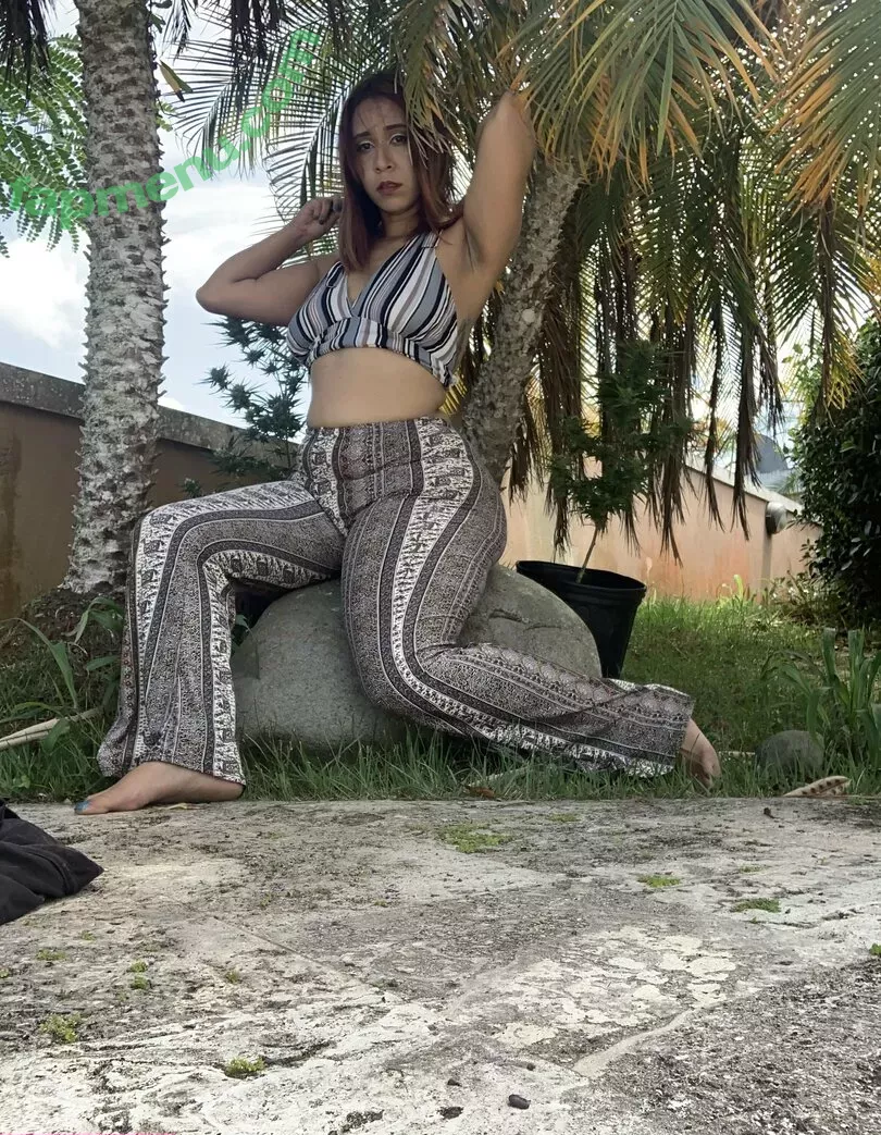 purplehoneydiesel nude photo #0106 (goddessxlashes)