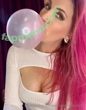 purplestorm_bubbles / purplestormbubbles nude photo #0009