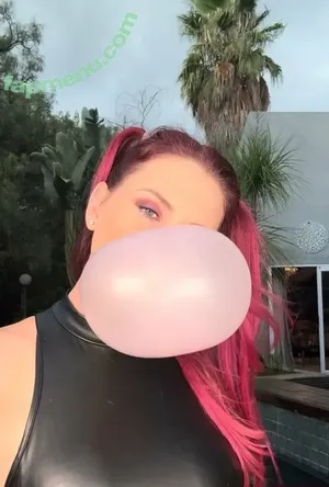 purplestorm_bubbles / purplestormbubbles nude photo #0016
