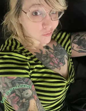 PushingUpRoses / roseanders nude photo #0730