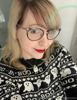 PushingUpRoses / roseanders nude photo #0781