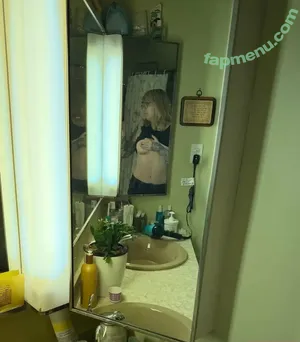 PushingUpRoses / roseanders nude photo #0785