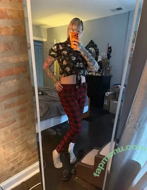 PushingUpRoses / roseanders nude photo #0793