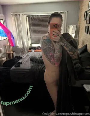 PushingUpRoses / roseanders nude photo #0796