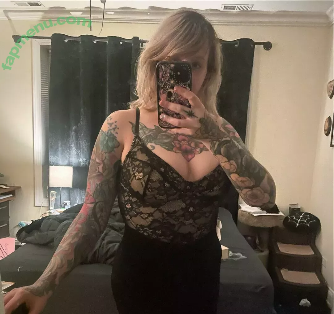 PushingUpRoses nude photo #0321 (roseanders)