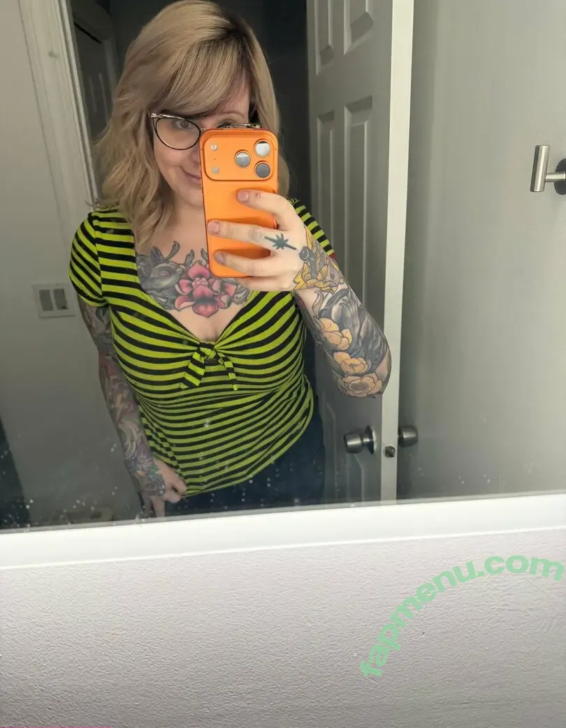 PushingUpRoses nude photo #0745 (roseanders)