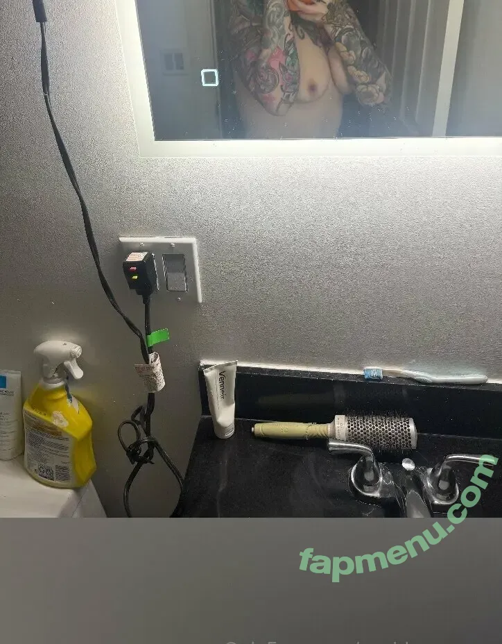 PushingUpRoses nude photo #0746 (roseanders)