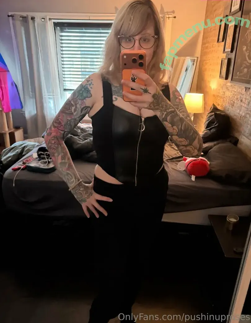 PushingUpRoses nude photo #0755 (roseanders)