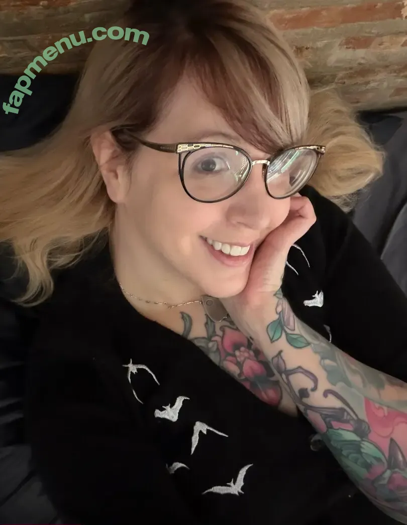 PushingUpRoses nude photo #0776 (pushinuproses / roseanders)