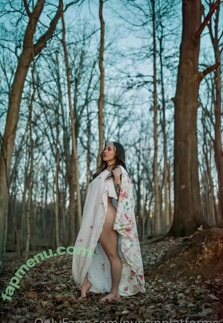 pussinplatforms nude photo #0015 (pussinplatforms)