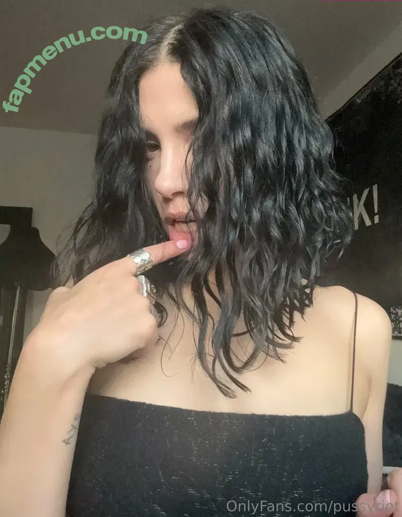 pussyriot nude photo #0045 (pussyriot)