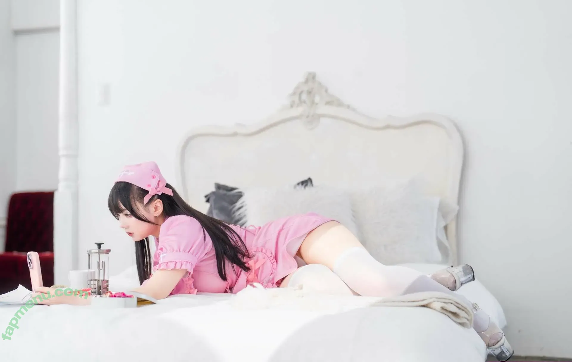 Puutin_cos nude photo #0400 (puputar)