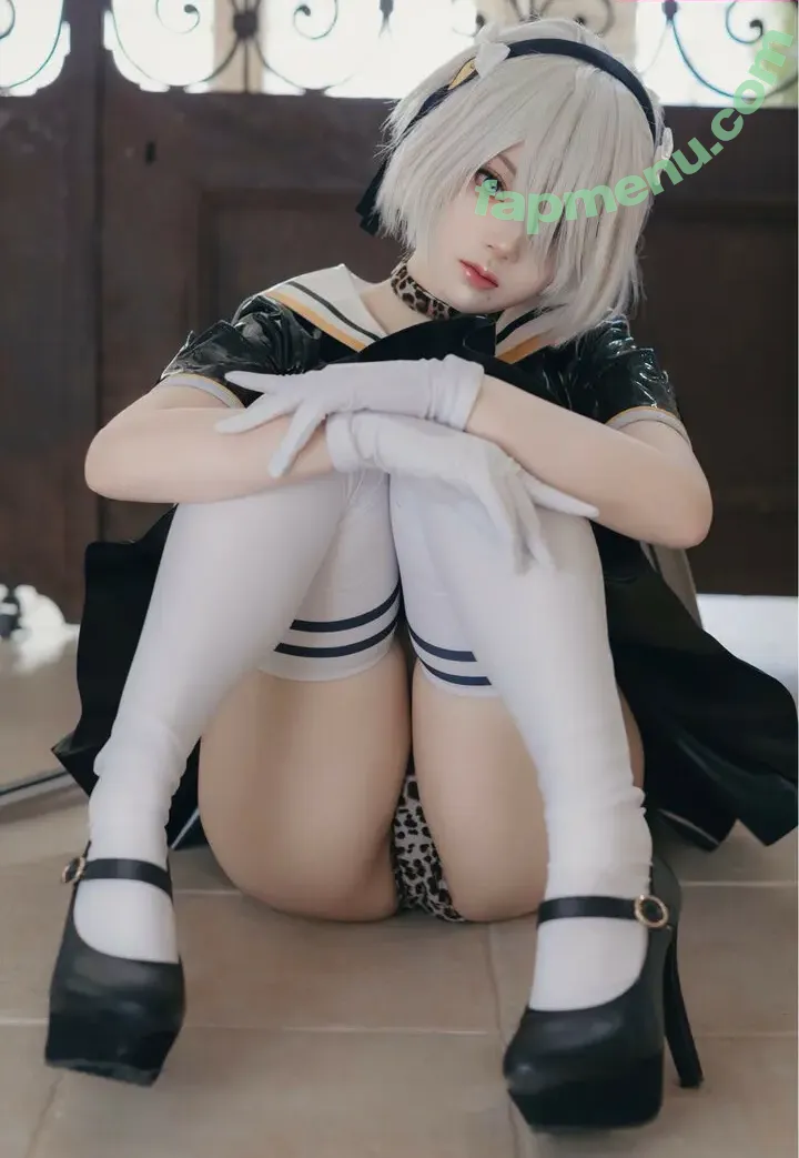 Puutin_cos nude photo #0434 (puputar)