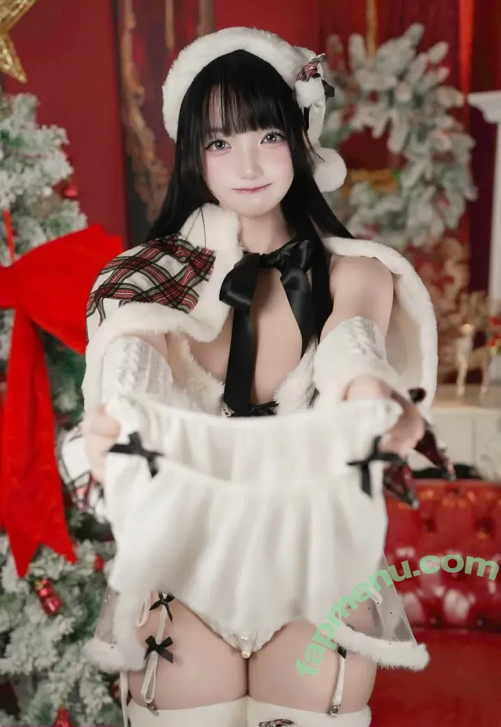 Puutin_cos nude photo #0836 (puputar)