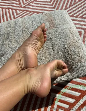pvz_feet / pizza_feet_ nude photo #0001