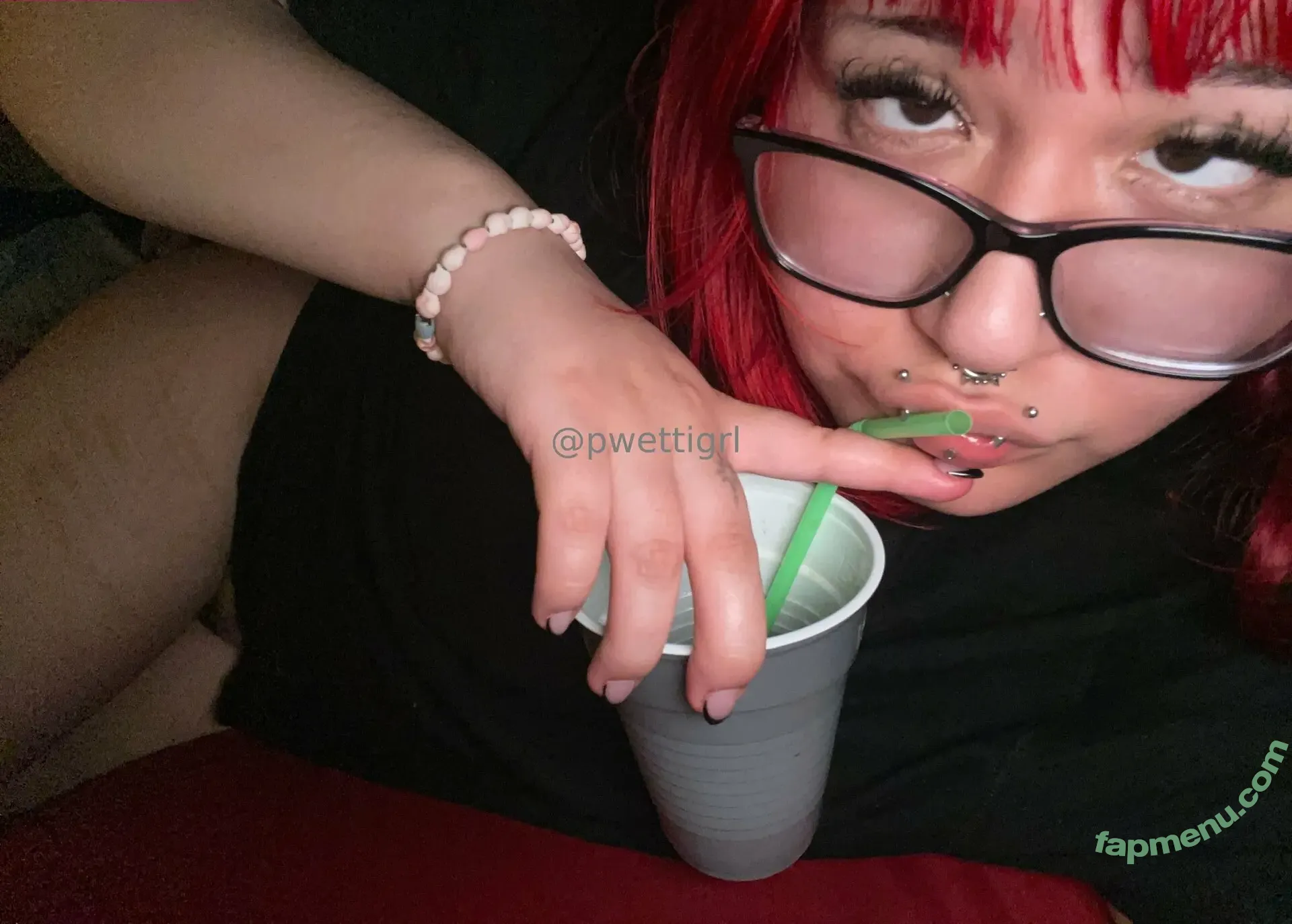 pwettigrl nude photo #0004 (pwettigrl)