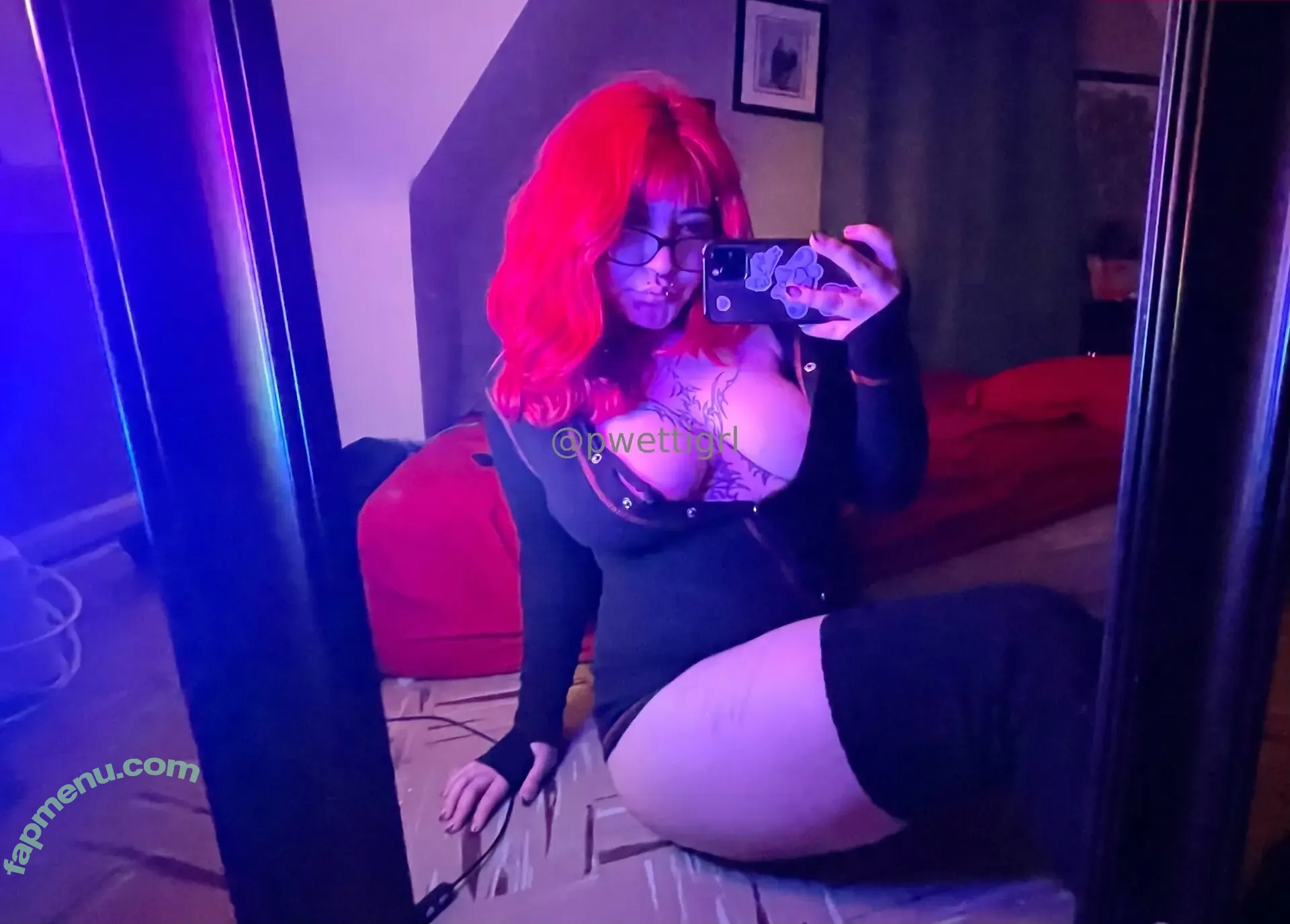 pwettigrl nude photo #0033 (pwettigrl)