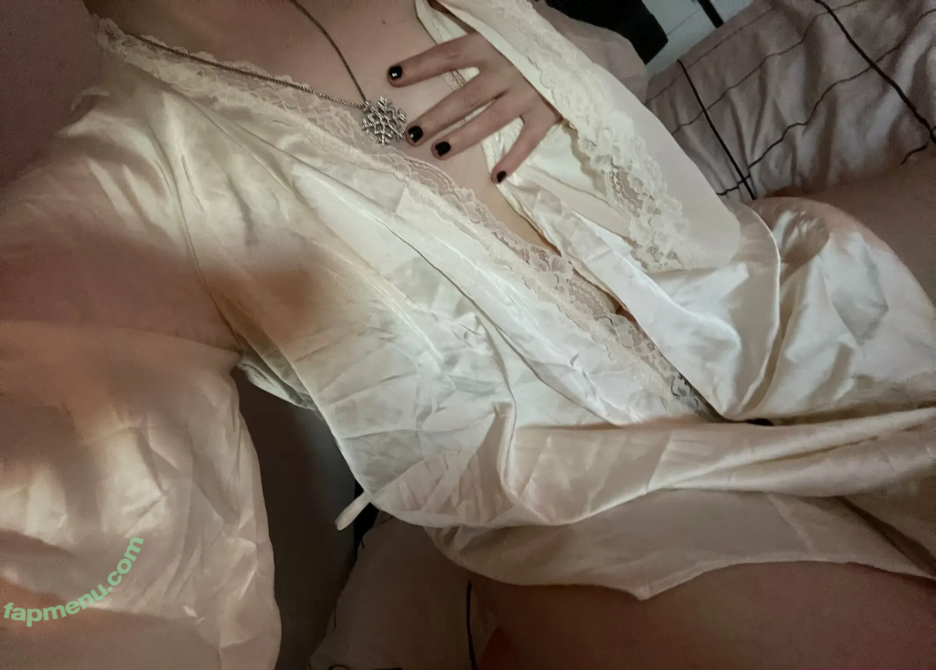 pxppycorpse nude photo #0098 (Corpsey)