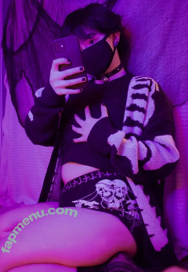 pxppycorpse nude photo #0241 (Corpsey)
