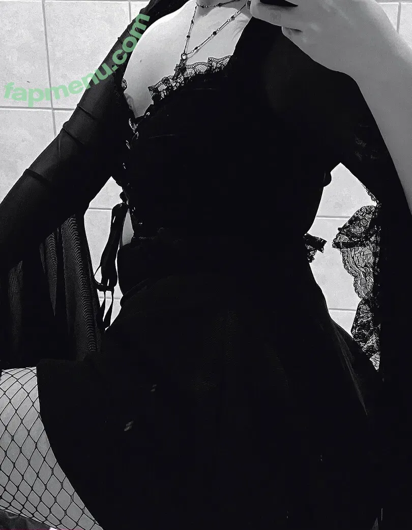 pxppycorpse nude photo #0264 (Corpsey)