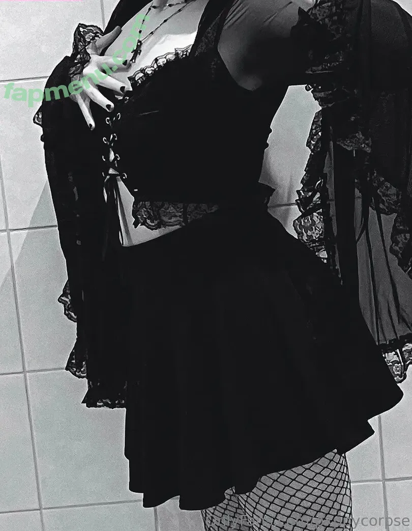 pxppycorpse nude photo #0266 (Corpsey)