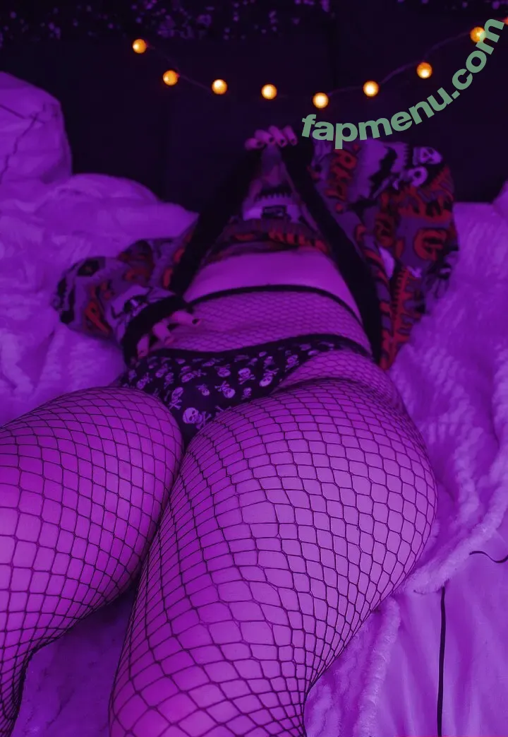 pxppycorpse nude photo #0279 (Corpsey)