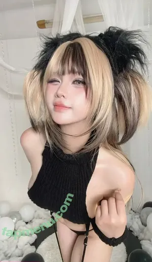 Pyon Lay / pyon.cos / pyoncos / pyonlay nude photo #0579