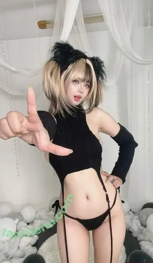 Pyon Lay / pyon.cos / pyoncos / pyonlay nude photo #0589