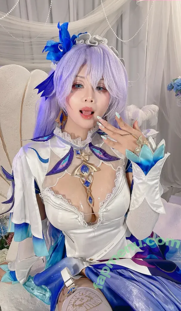 Pyon Lay nude photo #0282 (pyon.cos / pyoncos / pyonlay)