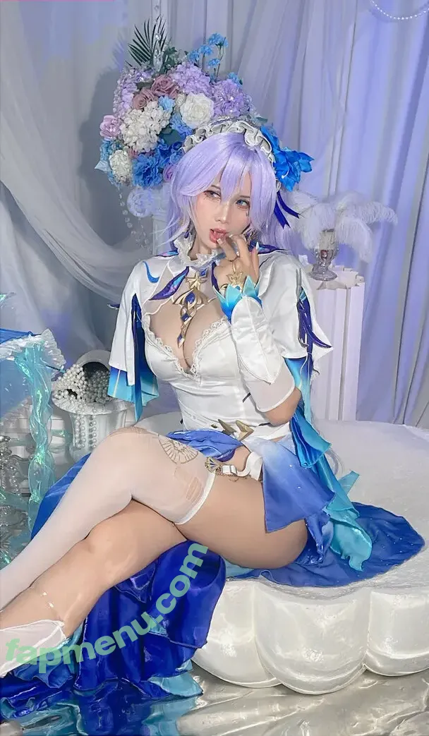 Pyon Lay nude photo #0291 (pyon.cos / pyoncos / pyonlay)