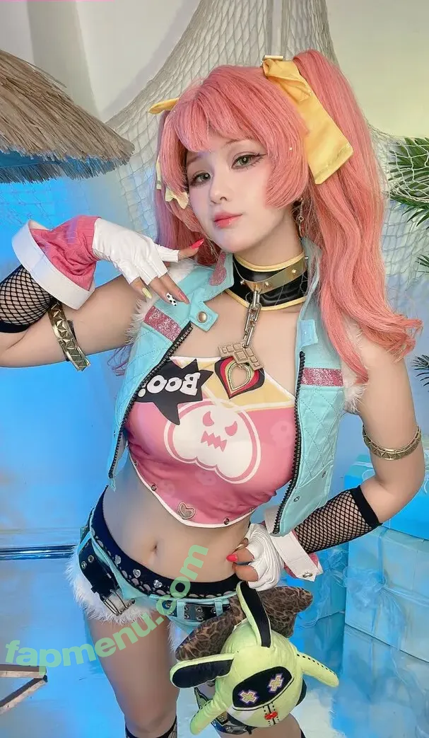 Pyon Lay nude photo #0489 (pyon.cos / pyoncos / pyonlay)