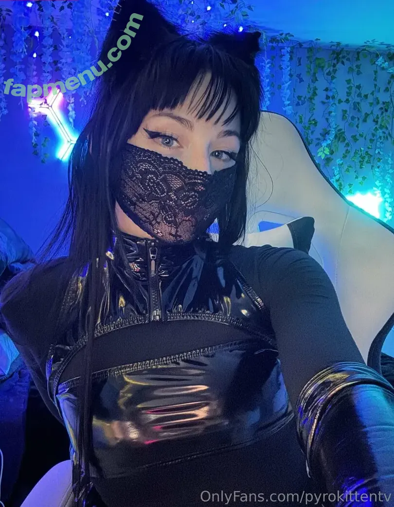 pyrokittentv nude photo #0001 (pyrokittenx)