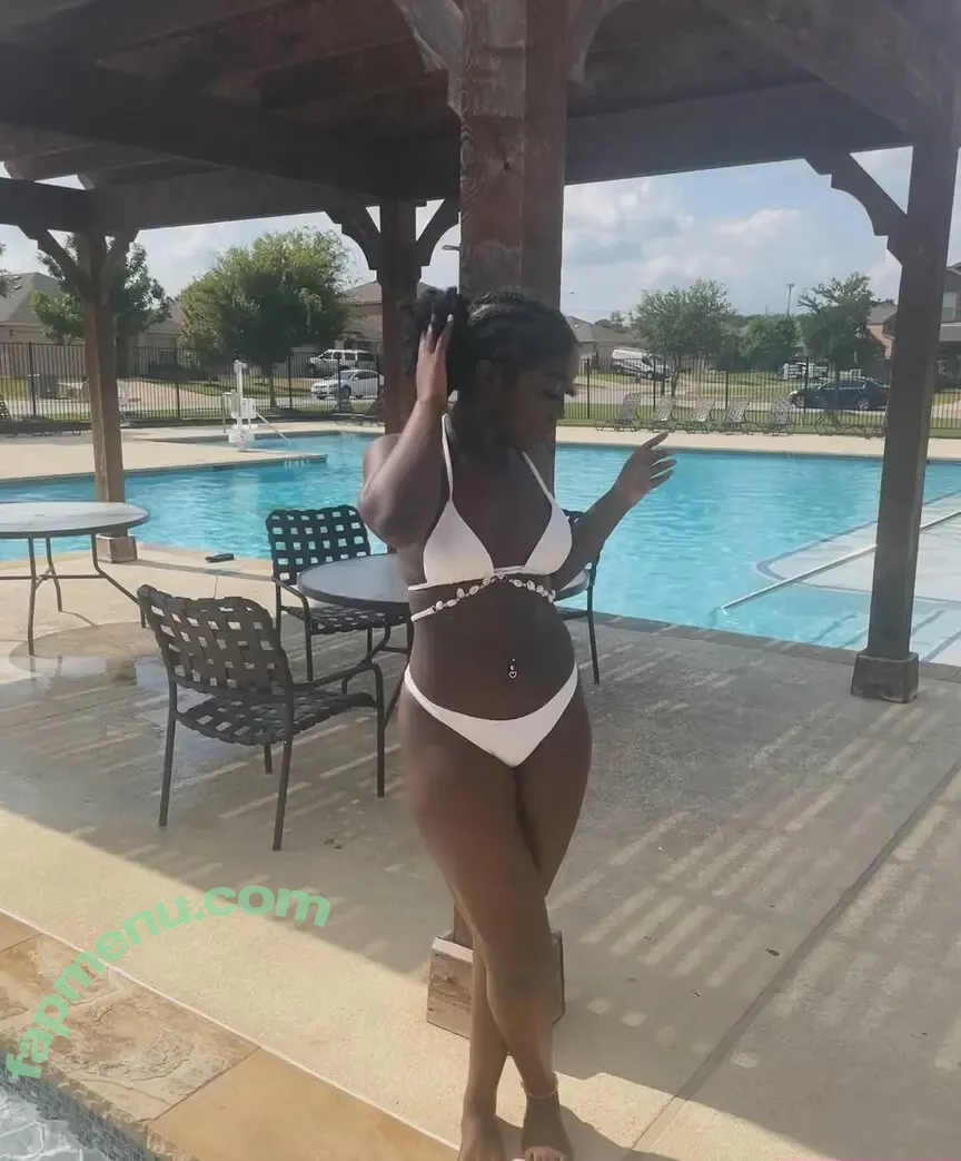 pyt_cece19 nude photo #0003 (Cece / _ceceepyt / cece00._ / cecepyt)