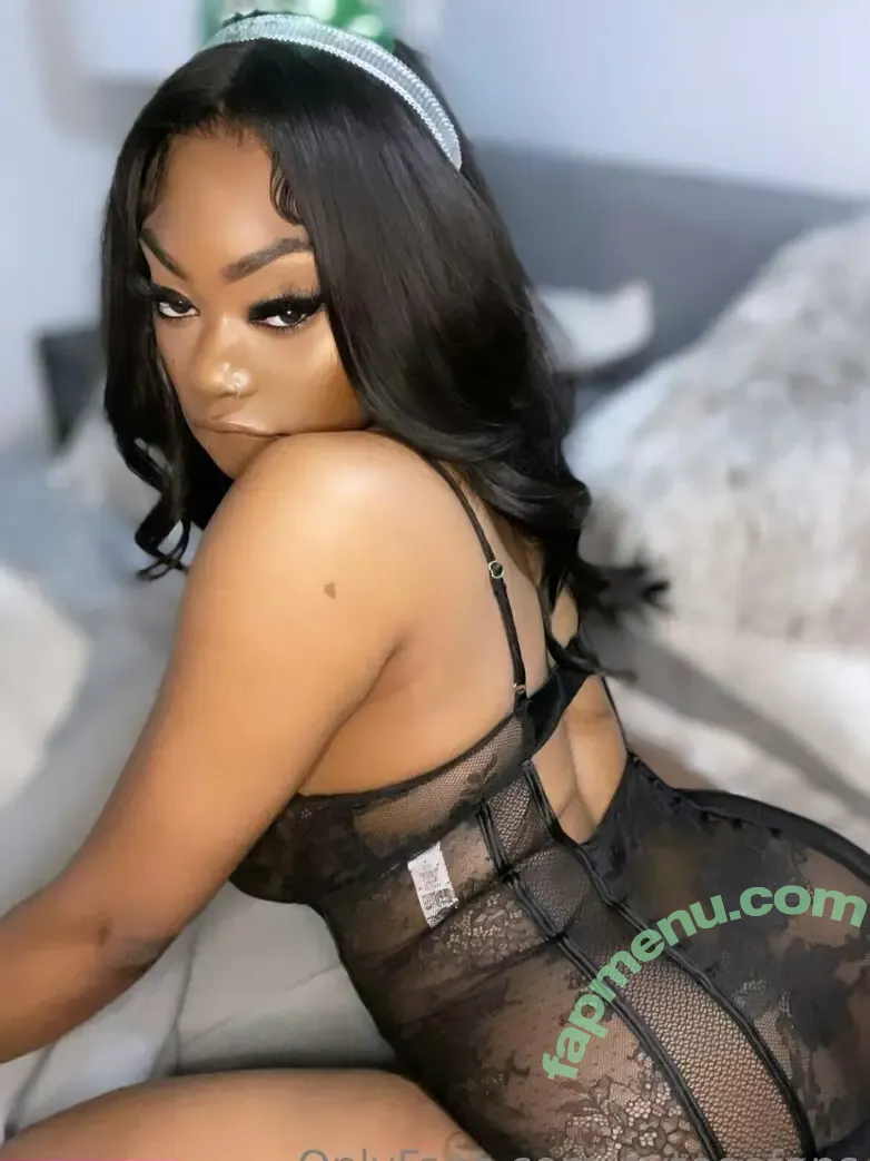 pyteeefans nude photo #0026 (pyteee1)
