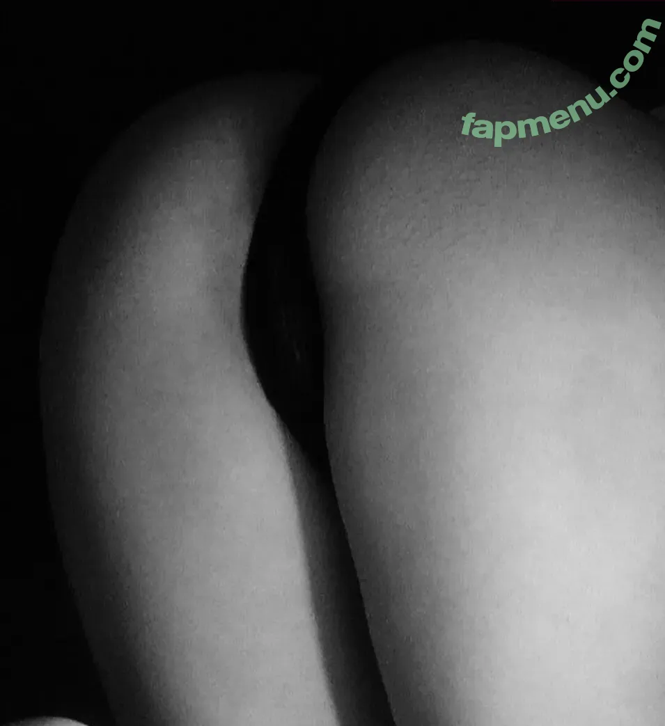Qdisse nude photo #0014 (Qdisse)