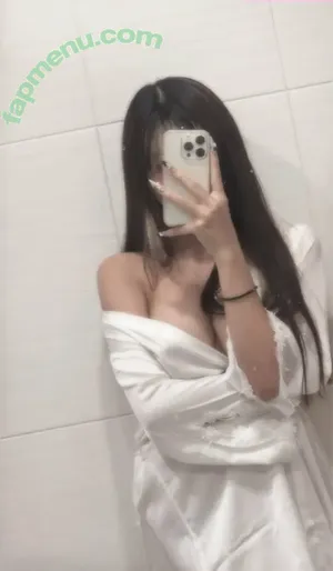  nude photo #0002