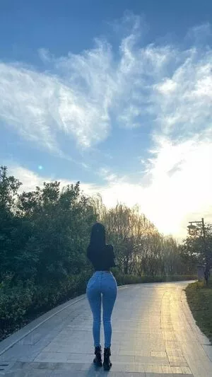 QiaoniuTT / qiaoniu_tt / 俏妞 nude photo #4887