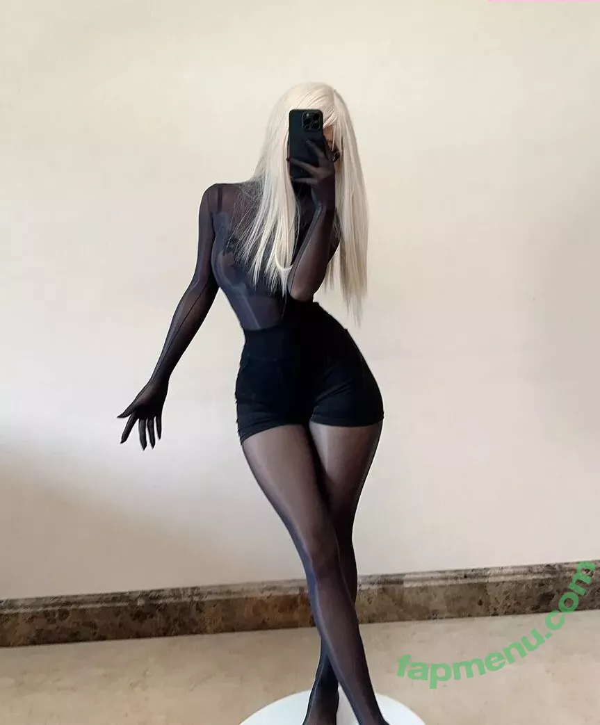 QiaoniuTT nude photo #4064 (Qiaoniu / 俏妞qiaoniu)