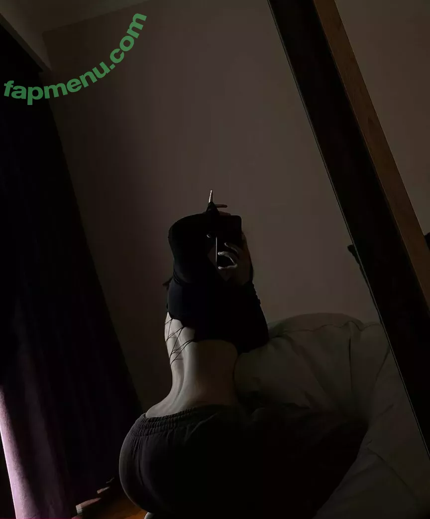 QiaoniuTT nude photo #4126 (Qiaoniu / 俏妞qiaoniu)