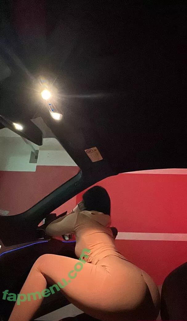 QiaoniuTT nude photo #4145 (Qiaoniu / 俏妞qiaoniu)