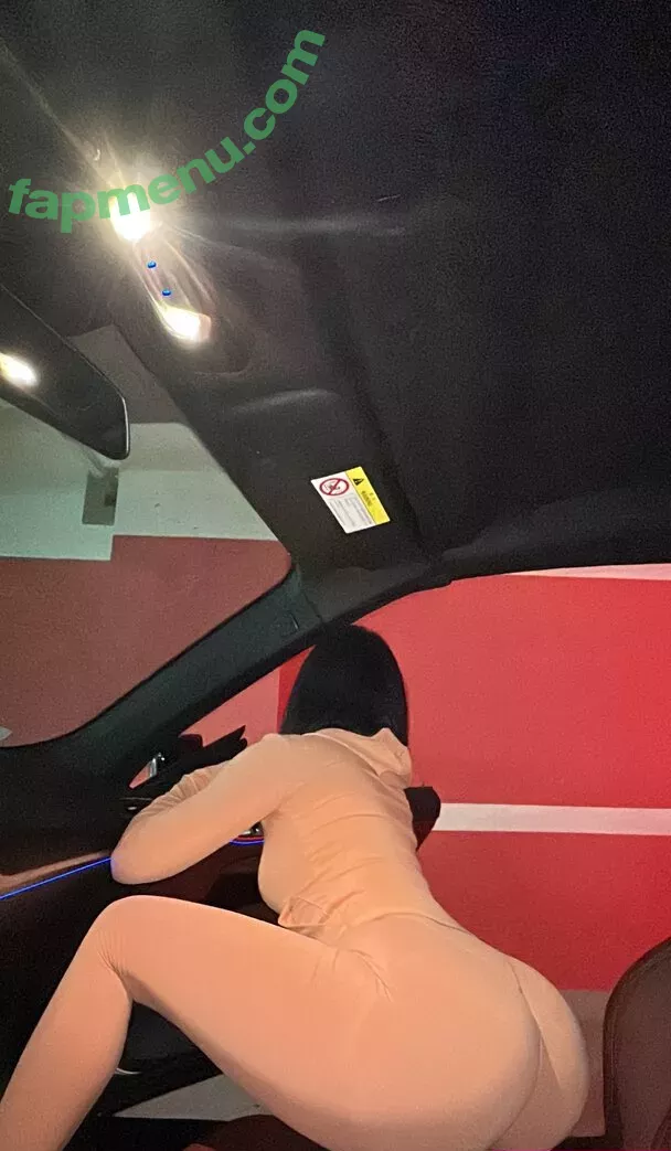 QiaoniuTT nude photo #4146 (Qiaoniu / 俏妞qiaoniu)