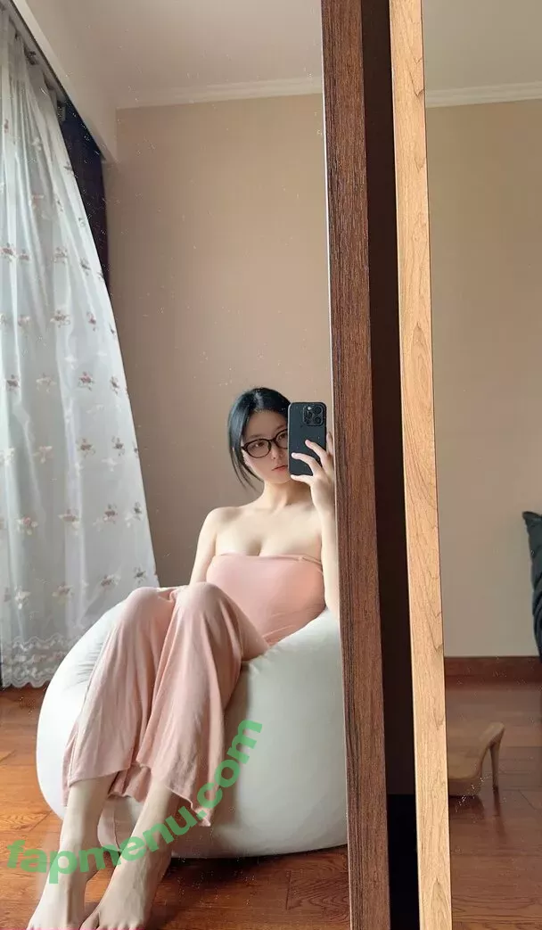 QiaoniuTT nude photo #4219 (Qiaoniu / 俏妞qiaoniu)