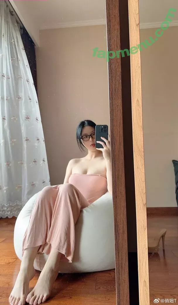 QiaoniuTT nude photo #4221 (Qiaoniu / 俏妞qiaoniu)