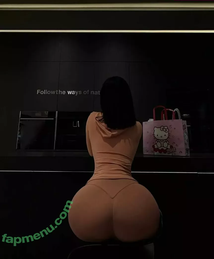 QiaoniuTT nude photo #4226 (Qiaoniu / 俏妞qiaoniu)