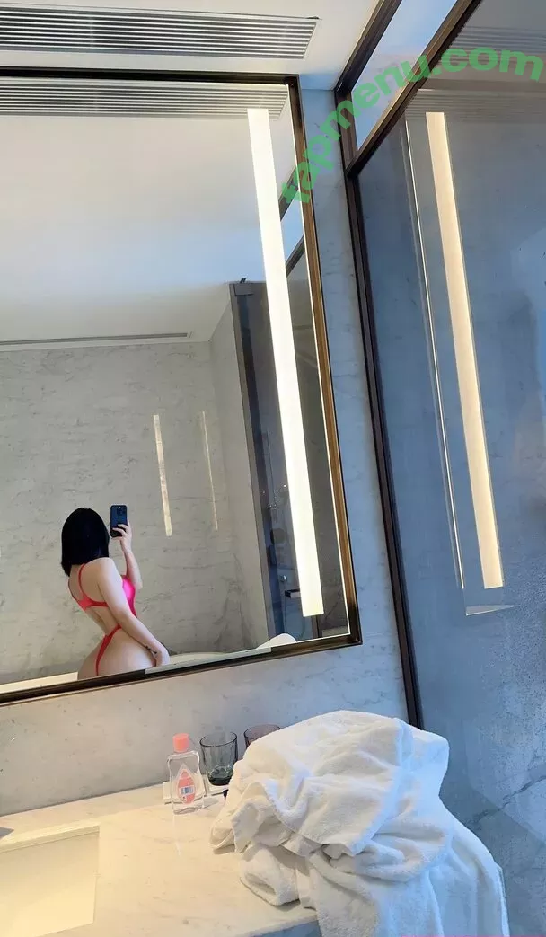 QiaoniuTT nude photo #4290 (Qiaoniu / 俏妞qiaoniu)