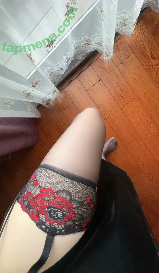 QiaoniuTT nude photo #4454 (qiaoniu_tt / 俏妞)