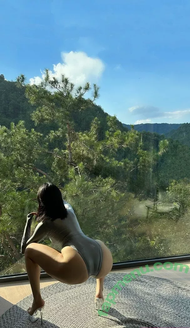 QiaoniuTT nude photo #4527 (qiaoniu_tt / 俏妞)