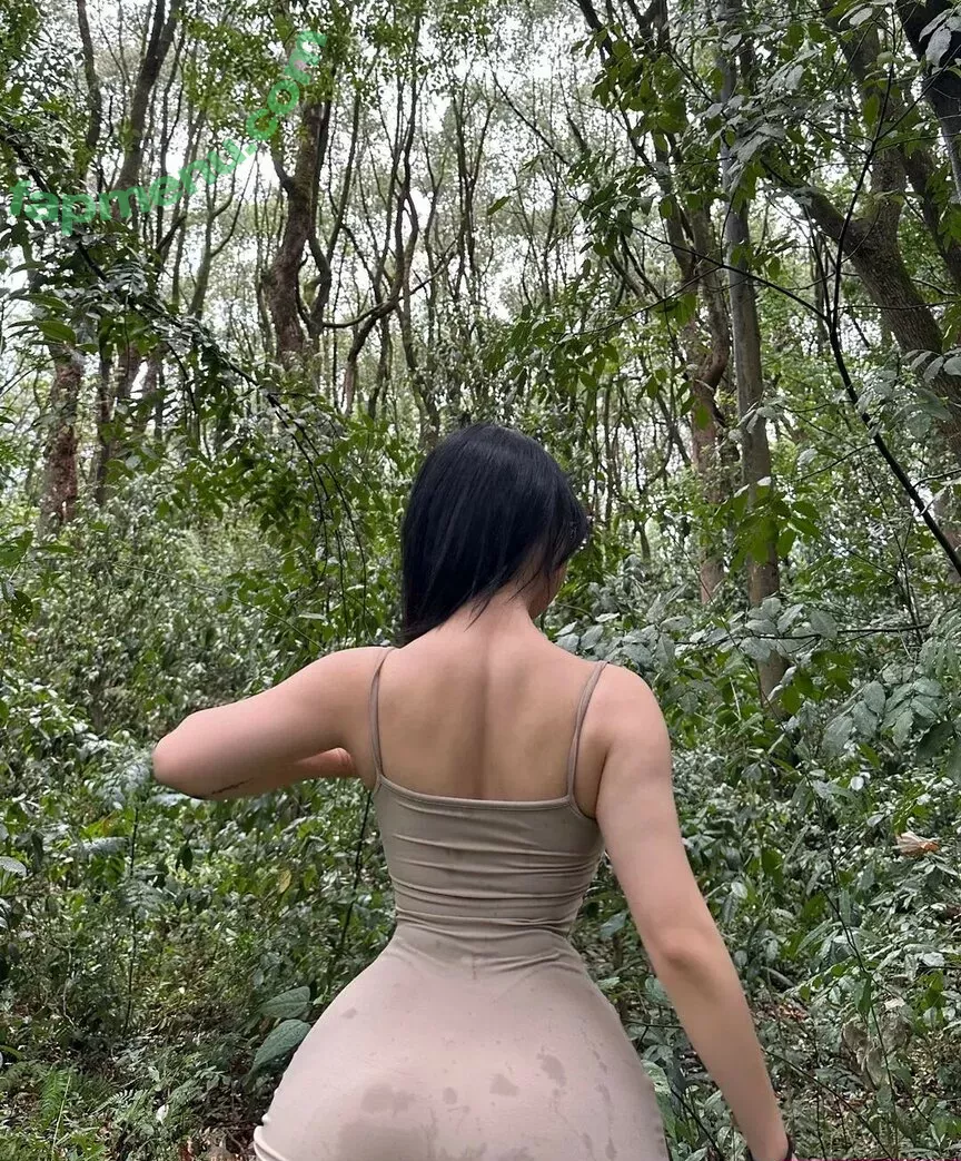 QiaoniuTT nude photo #4583 (qiaoniu_tt / 俏妞)